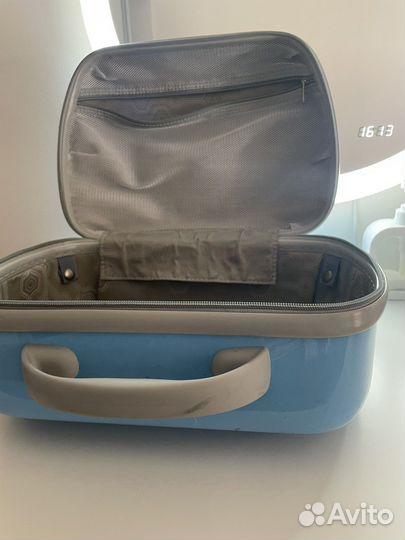 Чемодан детский