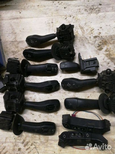 Подрулевой переключатель BMW