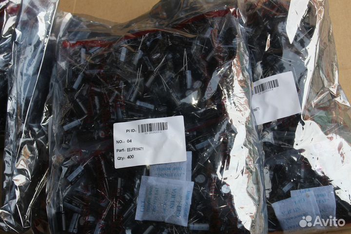 Eeufr1H471 конденсатор