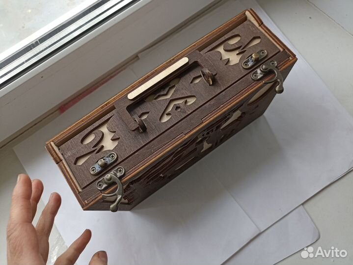 Шкатулка сундучок резьба Олени