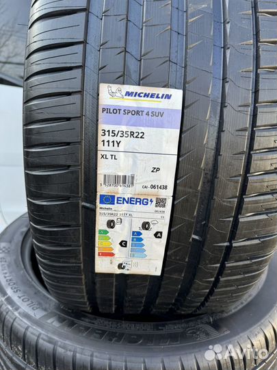 Michelin Pilot Sport 4 SUV 275/40 R22 и 315/35 R22 111Y