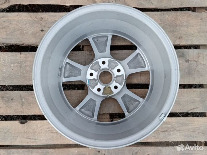 Диск Hyundai i40 R16 1шт 529103Z100