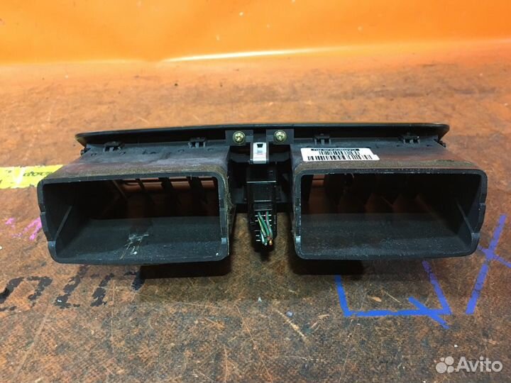 Воздуховод на Toyota Pronard MCX20