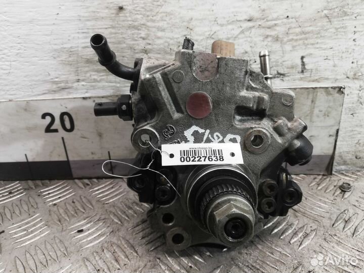 Насос топливный (тнвд) Mercedes-Benz Sprinter