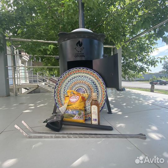 Казан чугунный с крышкой + печь. Комплект