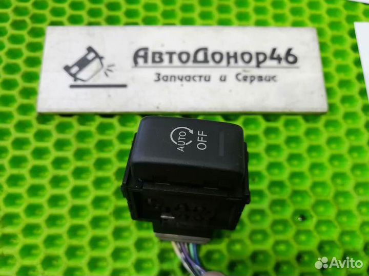 Кнопка многофункциональная Nissan Juke F15