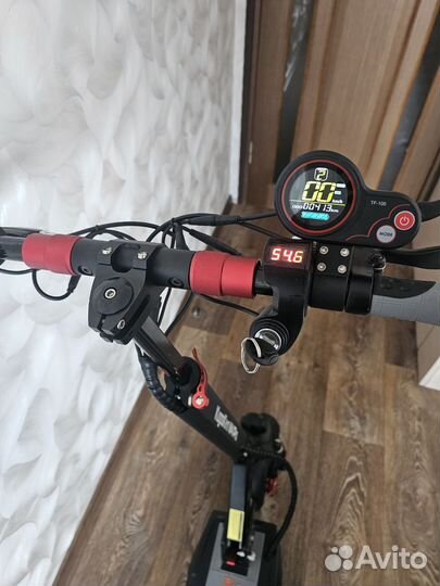 Самокат взрослый электрический бу