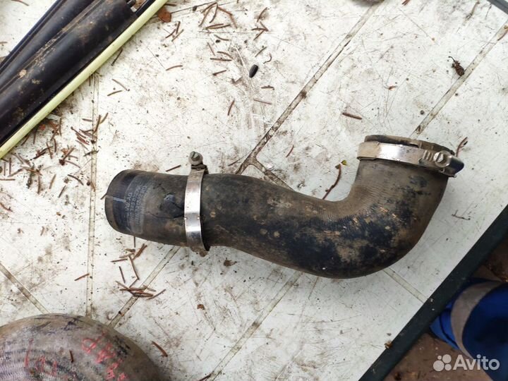 Патрубок интеркуллера