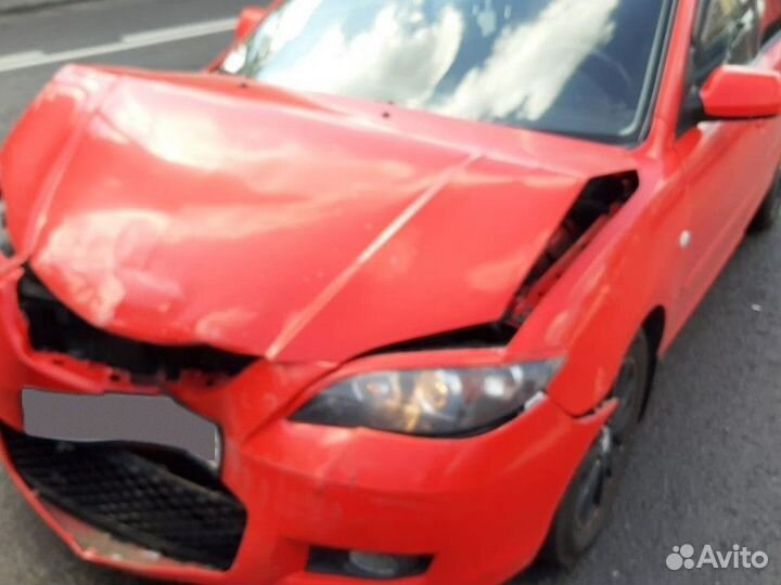 Mazda 3 1.6 AT, 2006, битый, 250 000 км