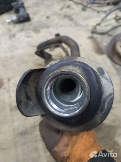 Горловина топливного бака Лансер 10