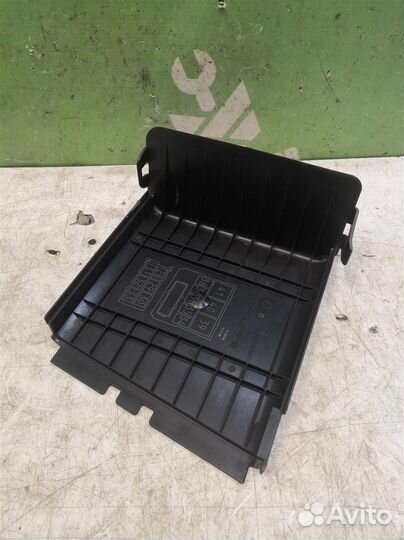 Крышка блока предохранителей Опель Мерива