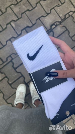 Белые носки nike длинные