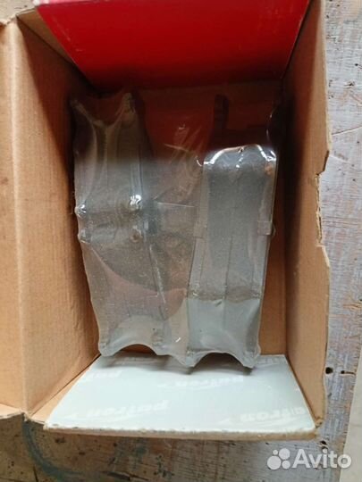 Тормозные колодки mercedes