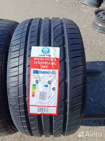 Leao Nova-Force 225/40 R18 и 255/35 R18