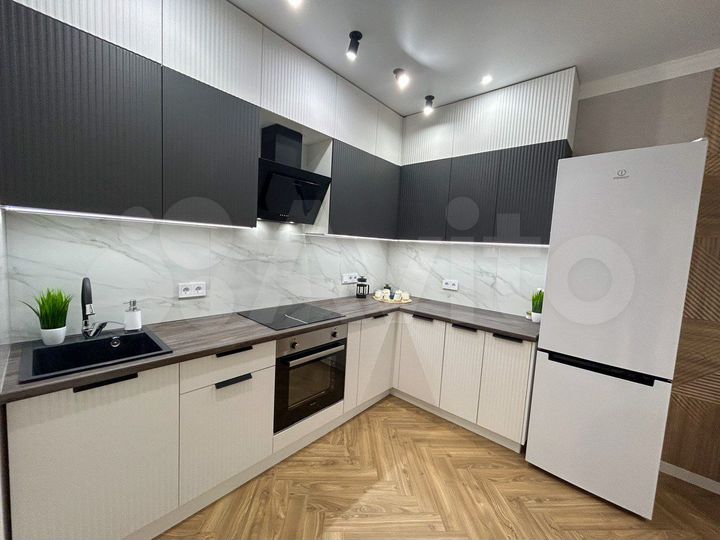 2-к. квартира, 63,8 м², 8/25 эт.