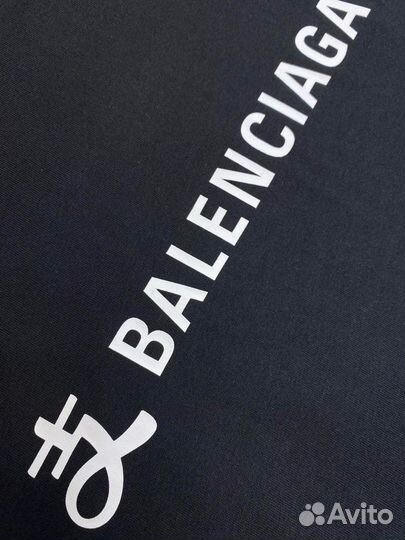 Balenciaga футболка