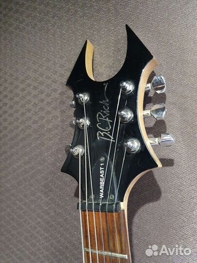 Электрогитара B.C. Rich Warbeast 1