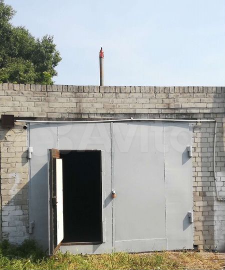 Гараж, > 30 м²