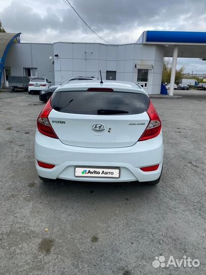 Hyundai Solaris 1.6 AT, 2011, 163 000 км