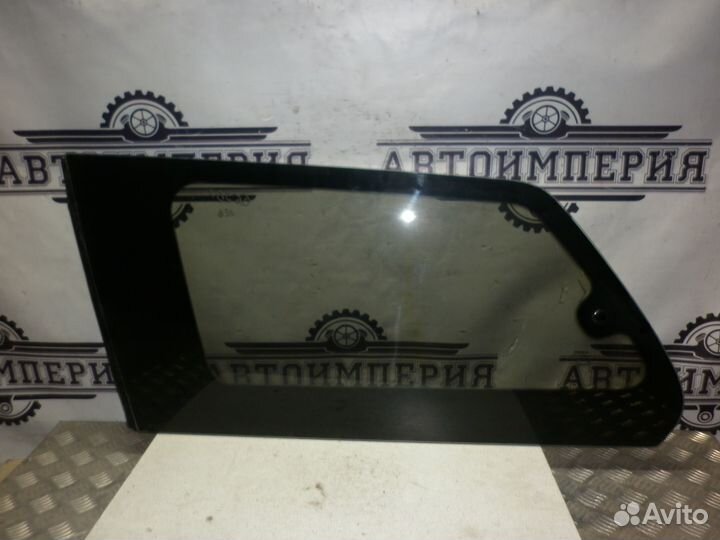 Форточка левая Toyota Sienna 3 2012 3.5