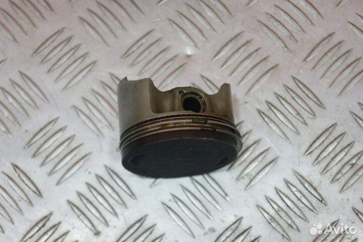 Цилиндр с поршнем Yamaha TW200, G315E