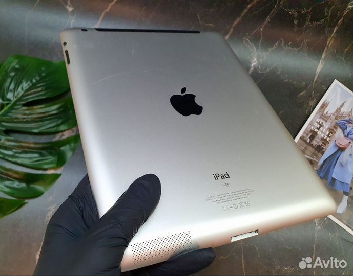 iPad 3 64gb wi-fi+cellular (SIM)