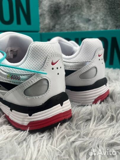 Кроссовки Nike P6000 White Red Оригинал Poizon