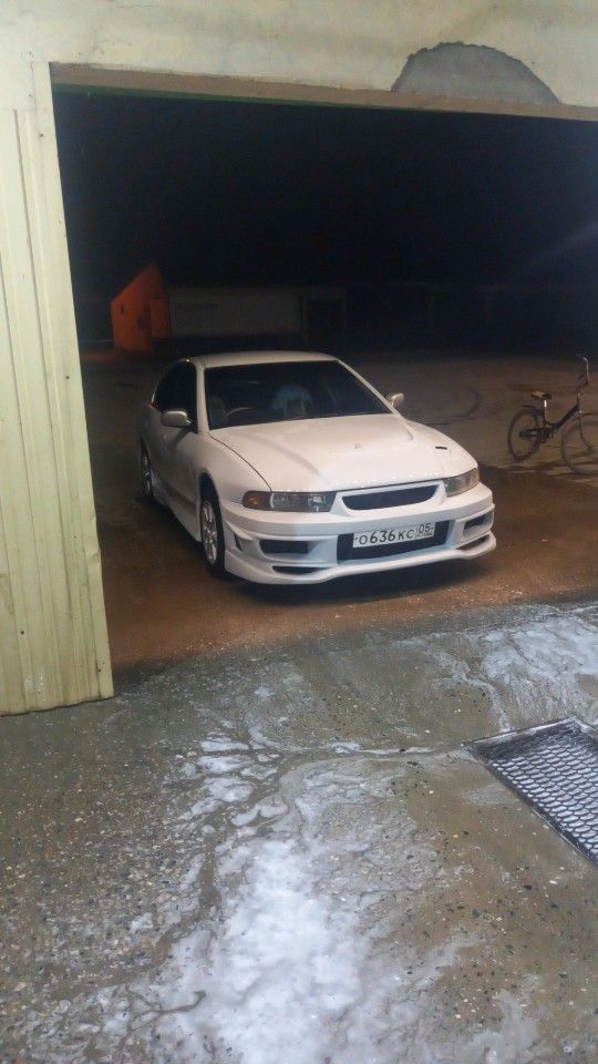 Mitsubishi Galant: фото владельца