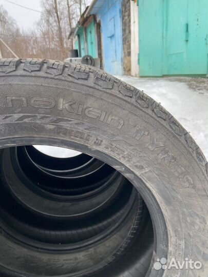 Nokian Tyres Hakkapeliitta 9 SUV 215/65 R17