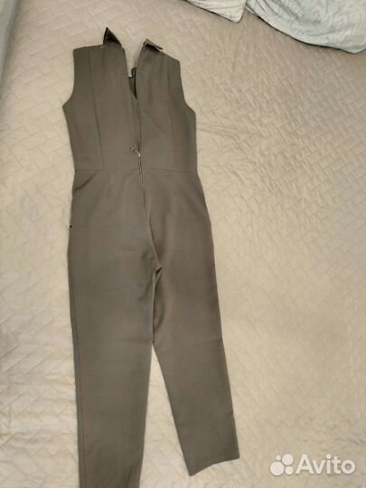 Комбинезон женский