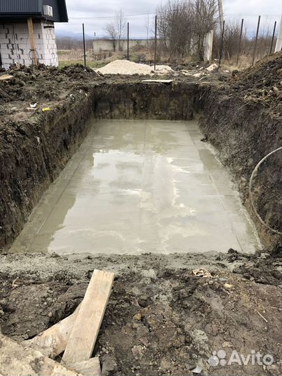 Бассейн на заказ со ступенями 3х4