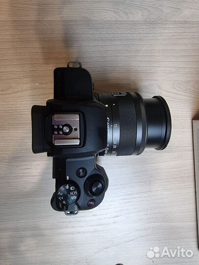 Беззеркальная камера Canon EOS M50 Mark II Kit