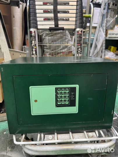 Сейф Рипост вм-Р