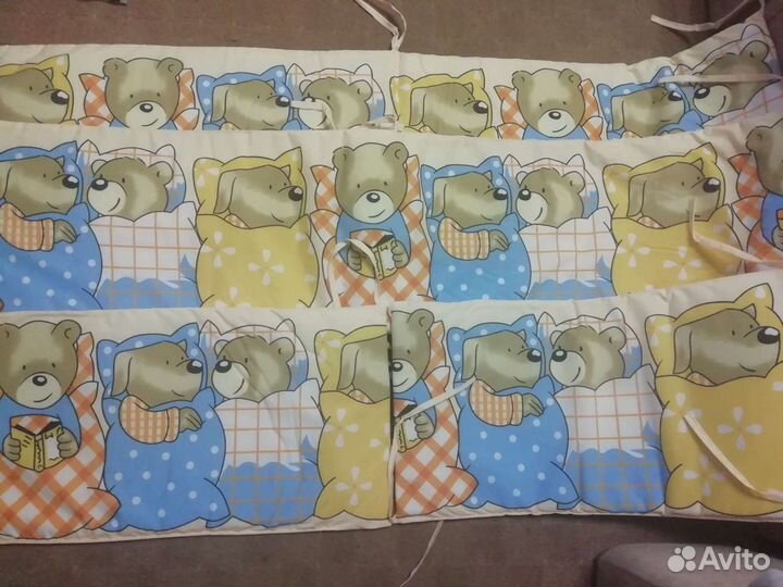 Бортики в кроватку