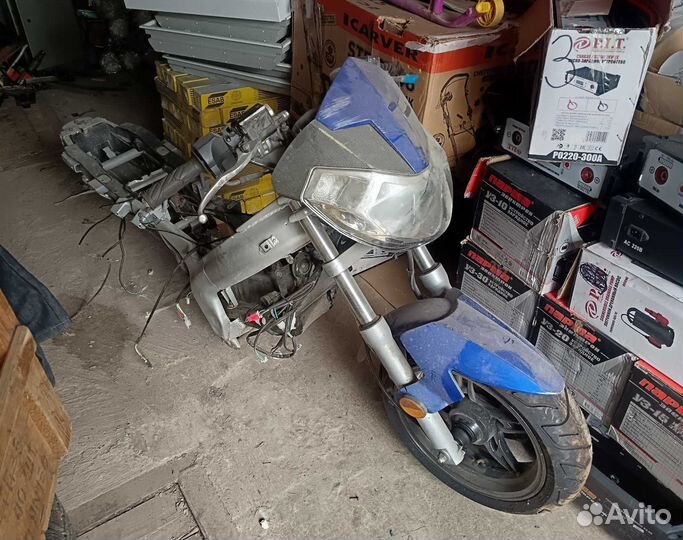 Скутер-байк Gyro JET LK180GY-2 4т; 180cc;