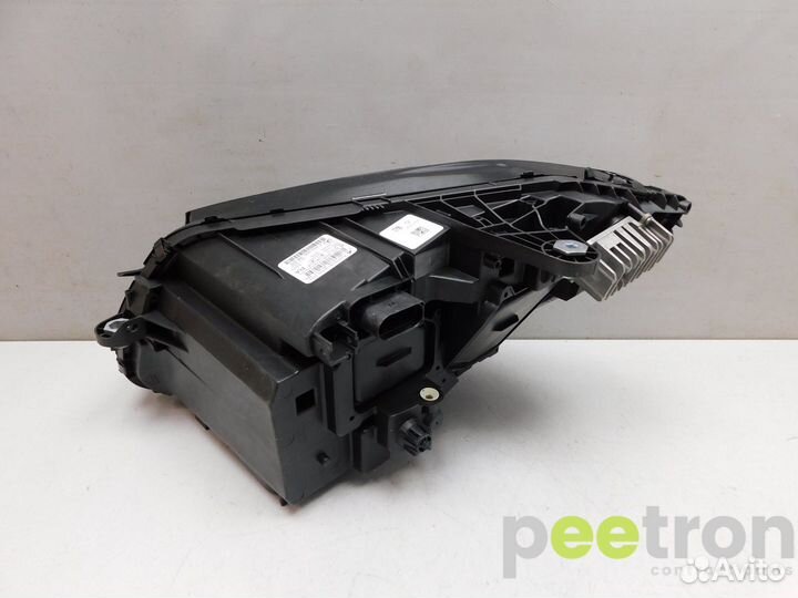 Б/У Б/У Фара правая б/у A2059063803 mercedes-benz