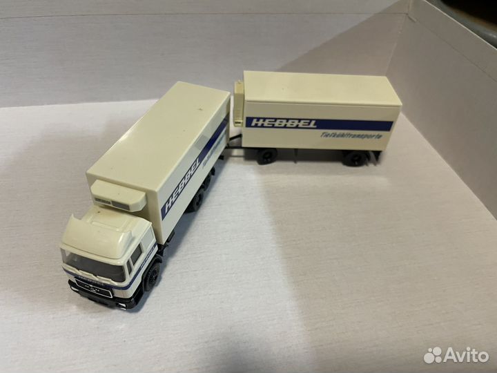 Модельные машинки