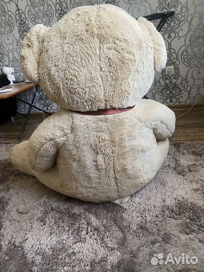 Большие плюшевые медведи