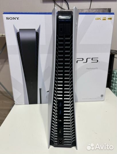 Sony playstation 5 с дисководом 825GB