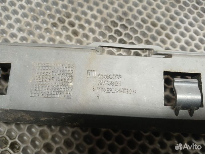 Кронштейн заднего бампера Opel Astra H хэтч