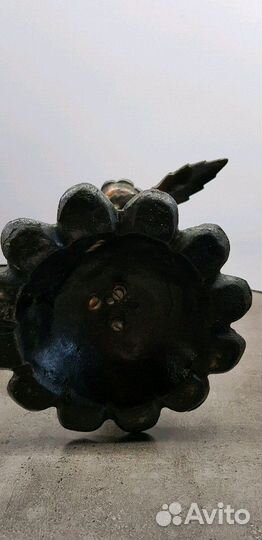 Подсвечник бронзовый