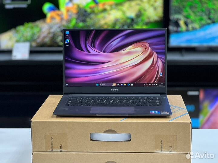 Новый Honor 14 IPS Ryzen 5 5500u SSD512g