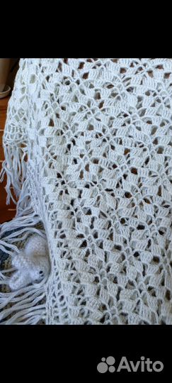 Косынка вязаная женская