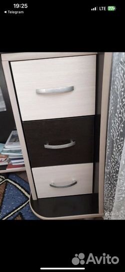 Компьютерный стол