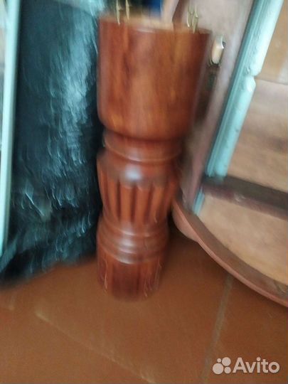 Малазийский стол, 90см. Раскладной