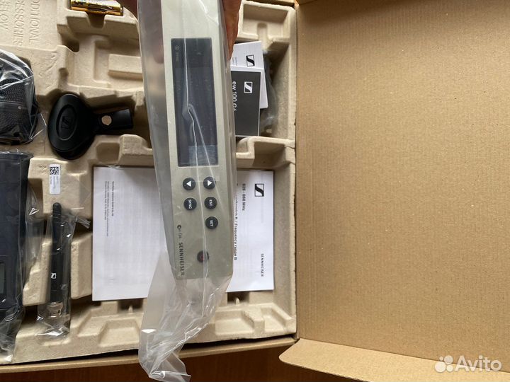 Радиомикрофон Sennheiser EW-100 835 G4 B-Band