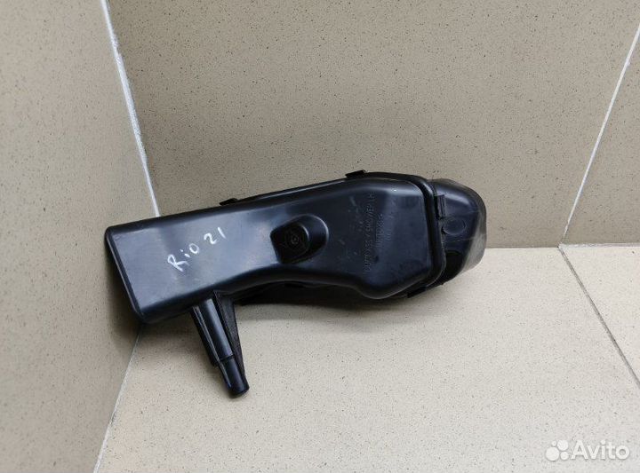 Воздуховод отопителя левый Kia Rio седан G4FG 2021