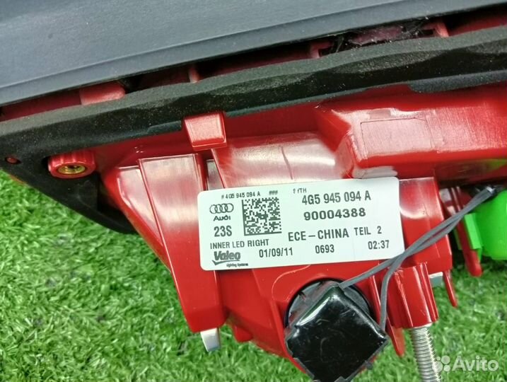 Фонарь задний правый в крышку Audi A6 C7 4G Седан