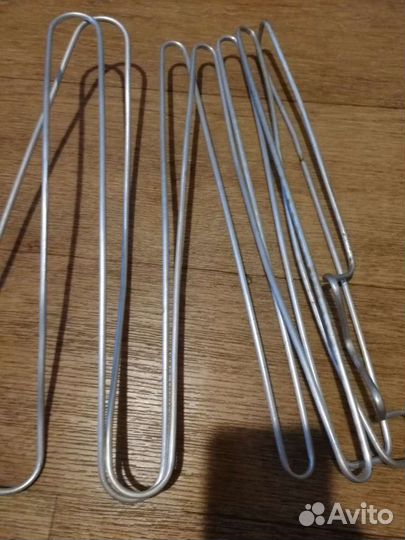 Запчасть к холодильнику indezit BIA181NF