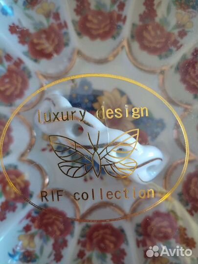 Набор столовой посуды тарелки